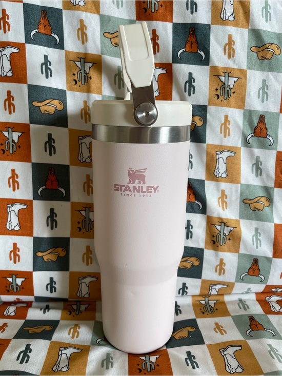 Stanley Other - Stanley Pink and White 30 oz Travel Bottle with Flip Straw and Handle